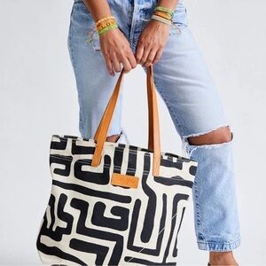 Ubuntu Life Blue and Tan Canvas Tote Bag (Set of two)